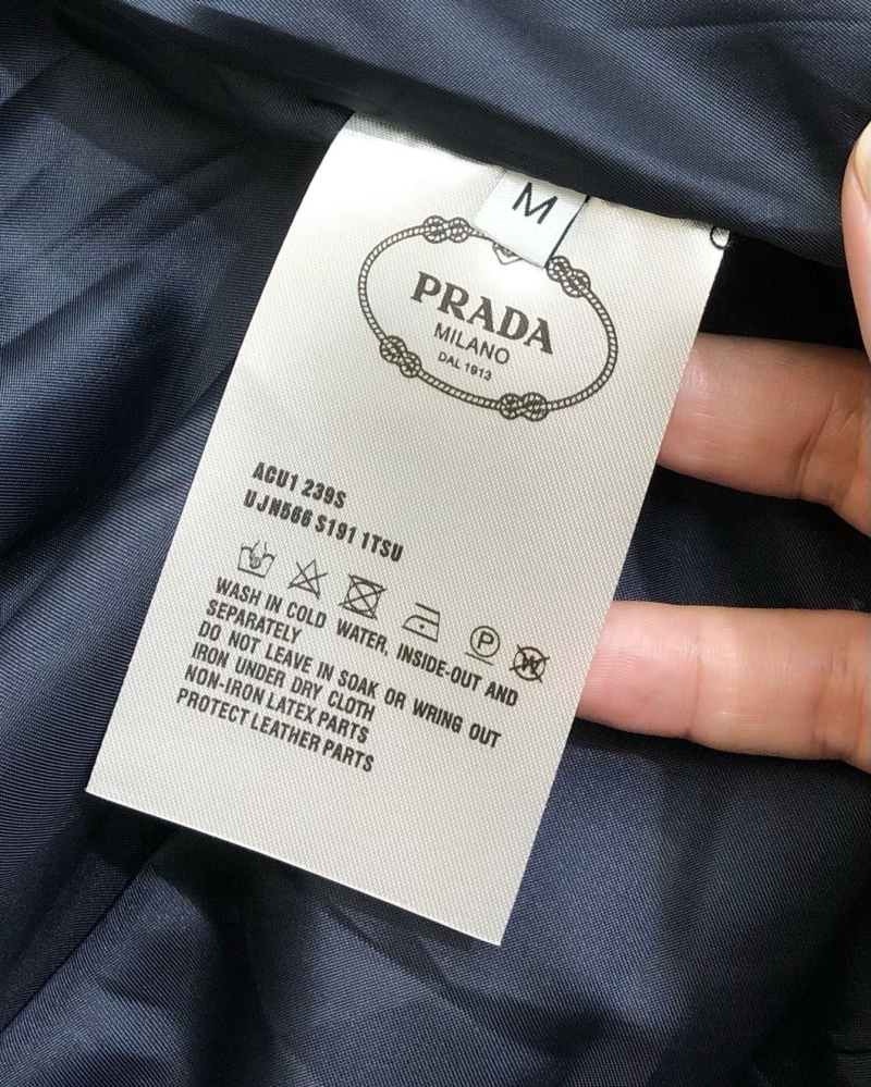 Pra*a outwear